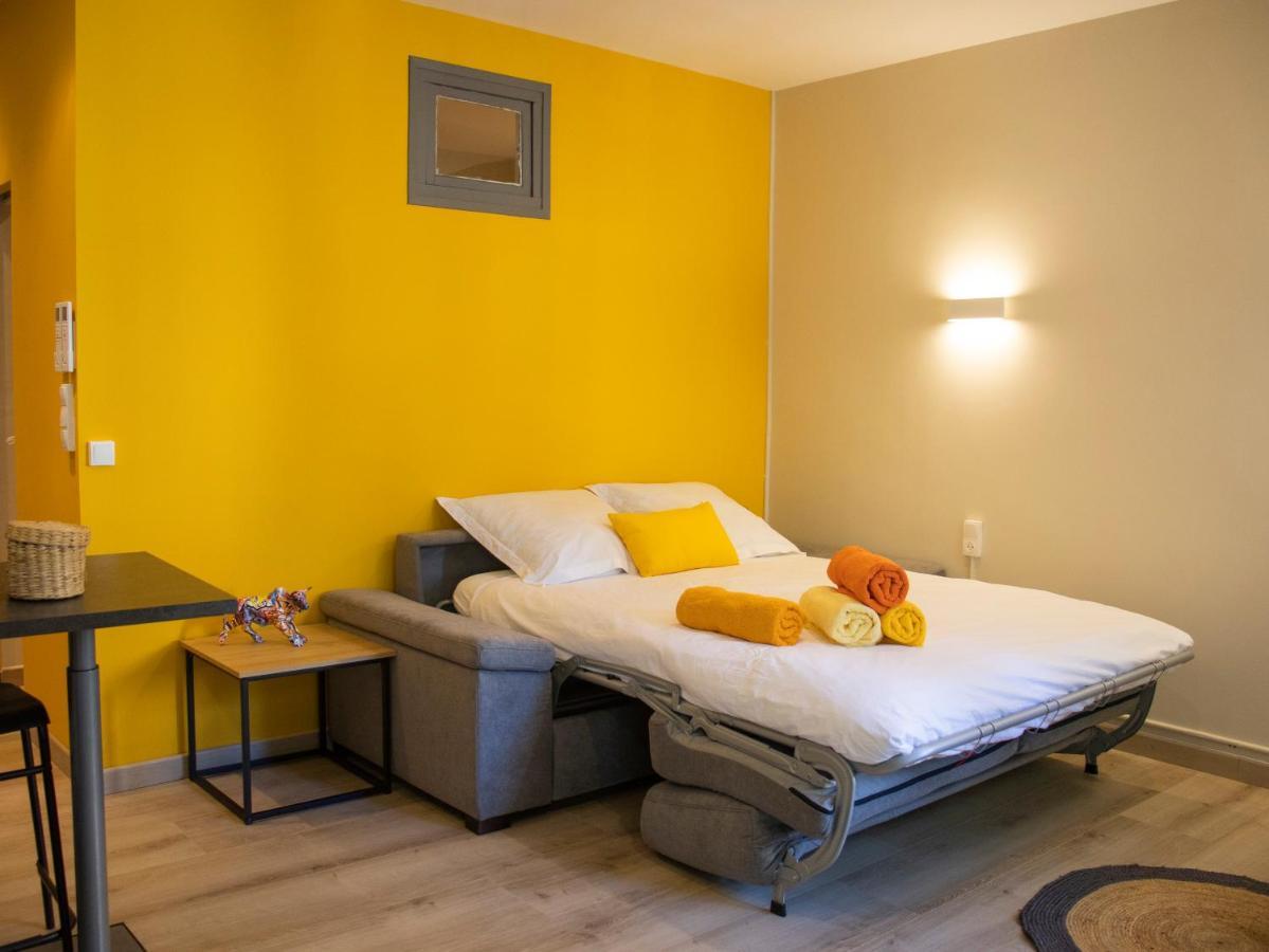 Chez Leon - Clim' & Patio - Appart Loupian Centre 외부 사진